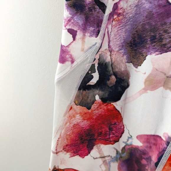 EUC Athleta Womens Watercolor Floral Mudra Mesh Detail 7/8 Leggings Size Small - Picture 6 of 11